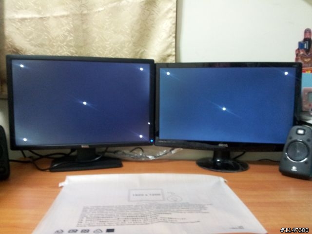 DELL U2412M 漏光問題,這樣該退換嗎?