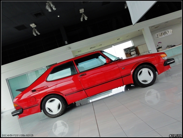 SAAB Classic 900