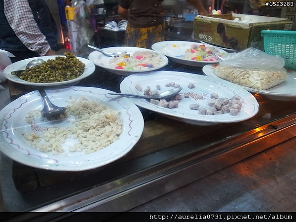 ♥美食嚐鮮♥ 新竹離城隍廟不遠的古早味北門老街甜湯 (早點四果湯)