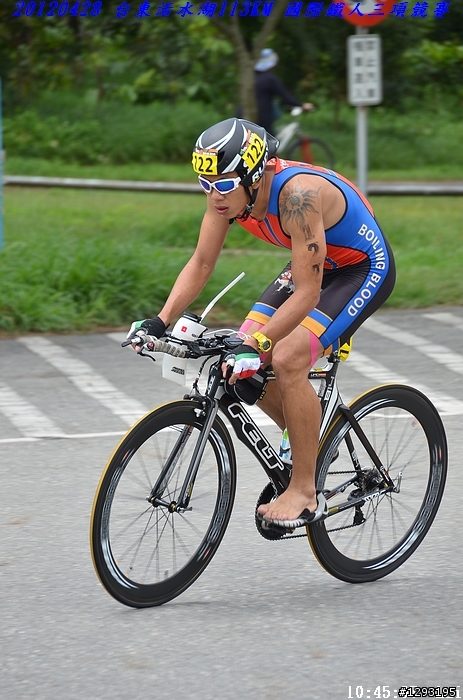 照片分享~~~2012 台東活水湖國際鐵人三項賽 113K & 51.5K