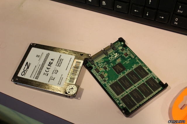 怎麼最近很多人在說OCZ VERTEX3 SSD...