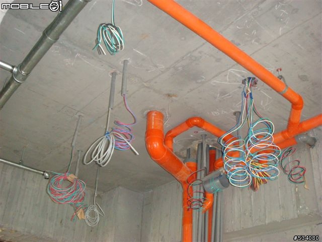 【開箱】晚了兩年的小屋開箱，有限預算下追求夢想的家~~