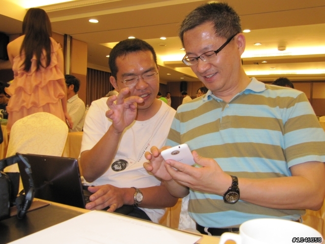 One出視覺饗宴，One出影音震撼!!!HTC One X新機體驗會心得分享~~~