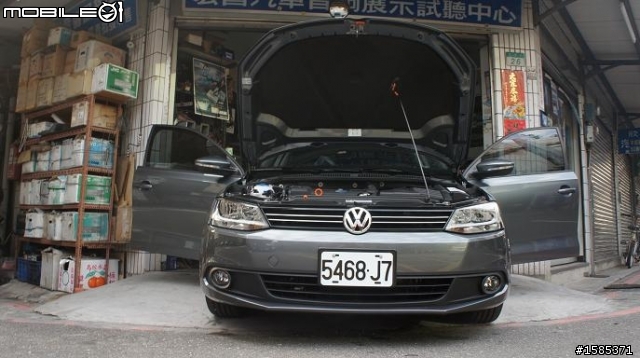 久等了!2012 New Jetta 1.4 TSI 不專業開箱文(白天版)