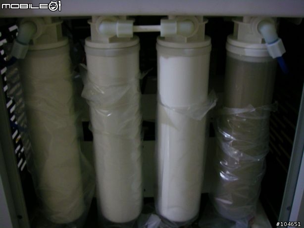請問家用飲水機濾心可以自行買濾棉更換嗎？