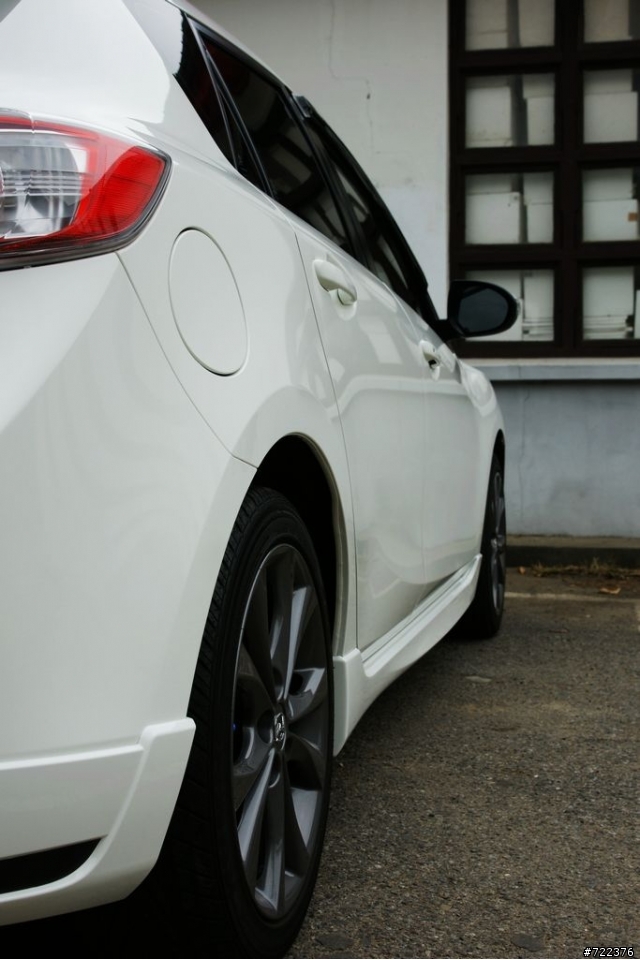 交車後純開箱 MAZDA3 行動版 圖多慎入