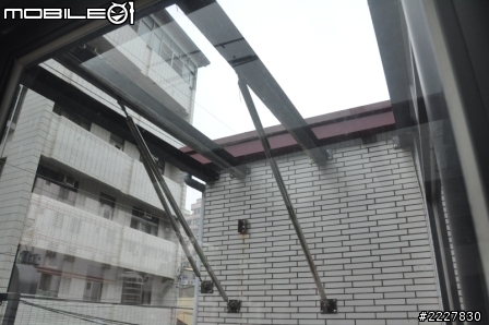 兄弟施工VS兩光設計師 (當小蝦米遇到大白鯊),自己DIY強力收尾中(工作風)