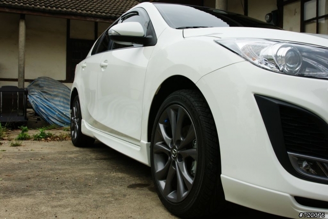 交車後純開箱 MAZDA3 行動版 圖多慎入
