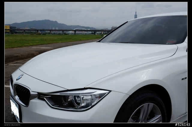 BMW 320d Sport line F30 開箱與分享[4/8更新 平均油耗 19.7 Km/L]