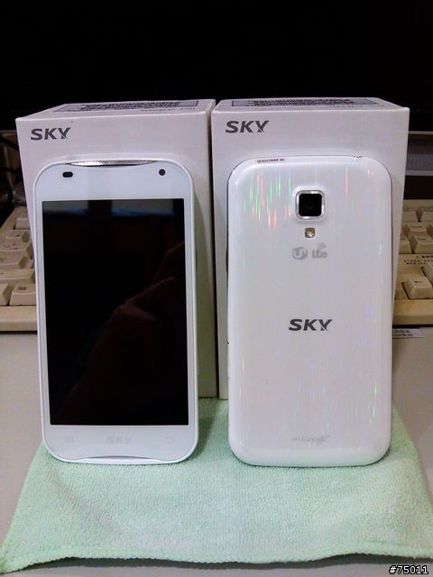 兩隻A820L的簡易開箱