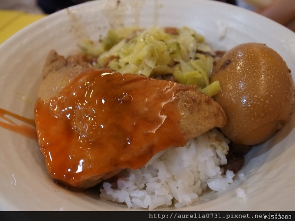♥美食嚐鮮♥ 新竹金連滷肉飯+葉大粒粉圓