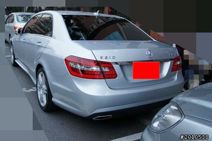 遲來的分享老開箱...W212 E250 11/12年式 AMG德訂樣式