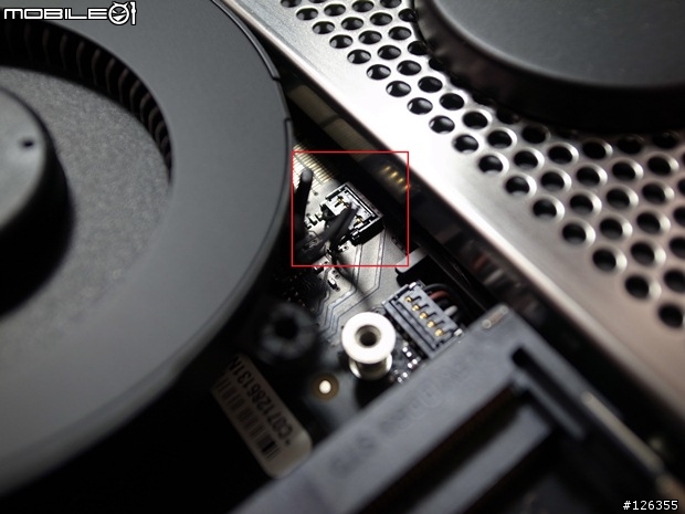 [開箱+教學] 2011MAC MINI 安裝 iFixit 雙硬碟套件組