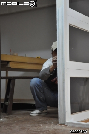 兄弟施工VS兩光設計師 (當小蝦米遇到大白鯊),自己DIY強力收尾中(工作風)