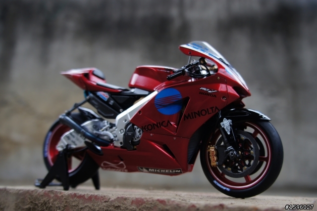 重型機車模型組裝完成啦!!KONICA MINOLTA Honda RC211V'06 1/12( 更新6回)