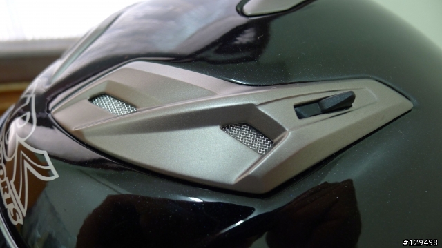 【開箱】SBK 安全帽 X8R