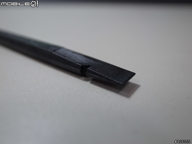 [開箱+教學] 2011MAC MINI 安裝 iFixit 雙硬碟套件組