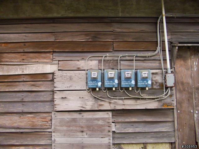 BENQ 相機 2000 俱樂部 - 照片大樓 ( 歡迎價格 2000 元以下的 BENQ 相機來蓋照片大樓喔 ! )