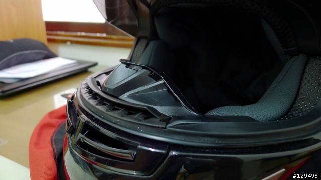 【開箱】SBK 安全帽 X8R