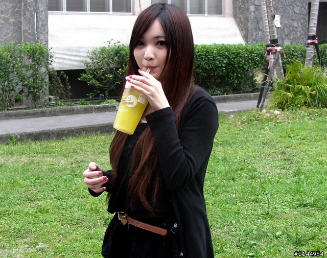 (4/11小更新)第一次外拍心得 輔大正妹超多！(加飲料圖)
