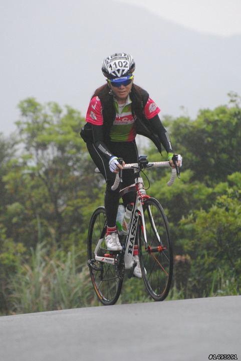 決戰大屯山賽事舉辦美女選秀竟然沒先通知(三千張已上傳)