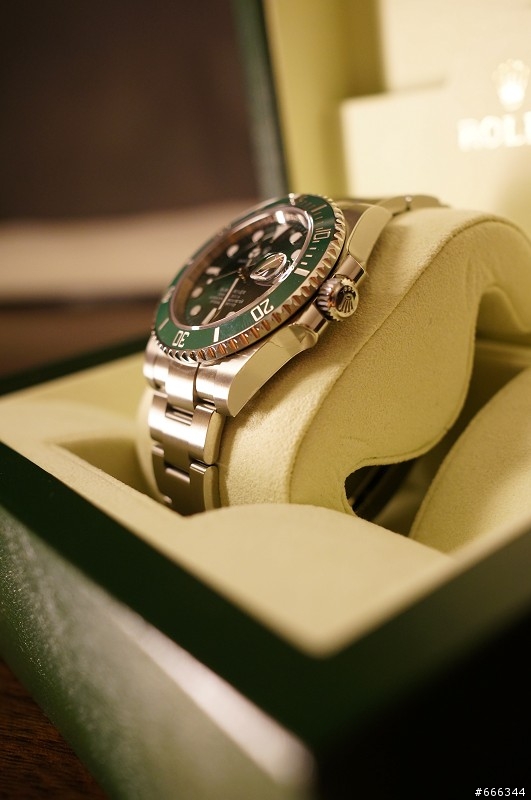 [簡單開箱文] ROLEX 116610LV