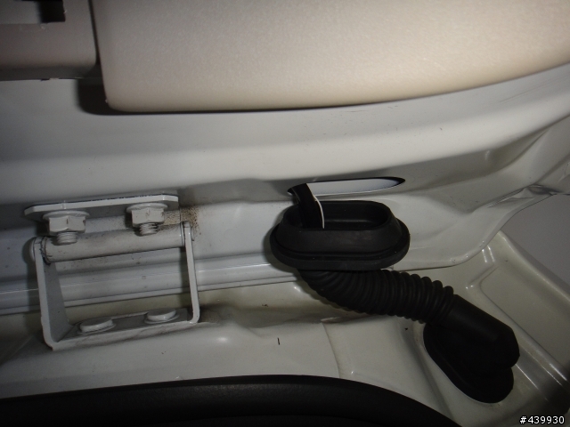 Nissan Rogue 2010年式尾翼DIY安裝