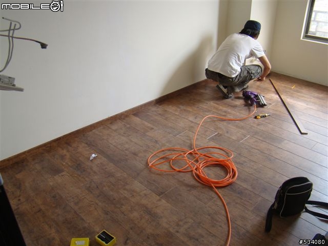 【開箱】晚了兩年的小屋開箱，有限預算下追求夢想的家~~