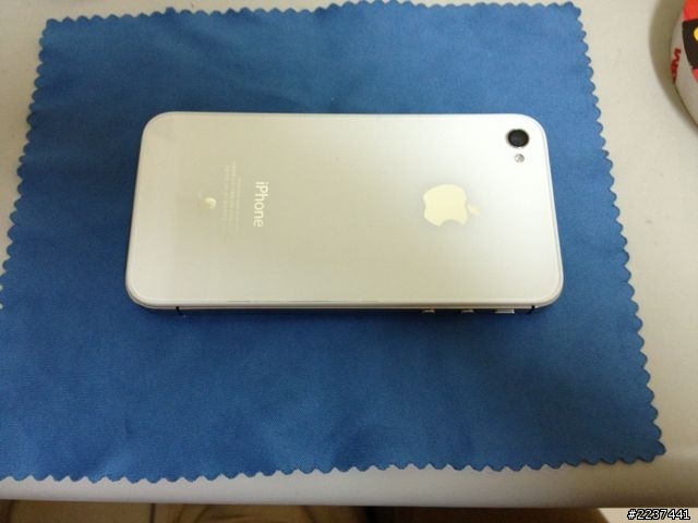 IPhone被車碾過照+報價