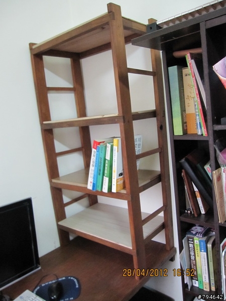 廢料DIY變書架篇