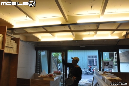 兄弟施工VS兩光設計師 (當小蝦米遇到大白鯊),自己DIY強力收尾中(工作風)