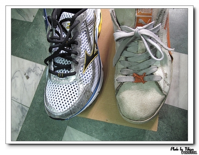 MIZUNO WAVE RIDER 15 4E 寬楦慢跑鞋 -15代目 開箱文