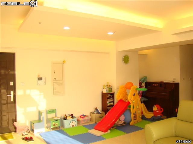 【開箱】晚了兩年的小屋開箱，有限預算下追求夢想的家~~