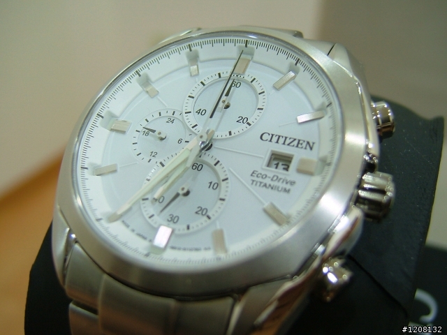 分享：CITIZEN 雪白色 Super Titanium CA0021-53A