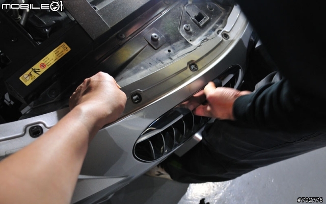 BMW DIY更換水箱罩