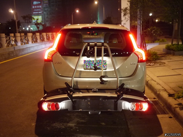 [update]超多圖不專業開箱 等待已久的VOLVO V60入手 腳踏車架上身 左撇子曝光