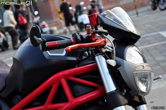 DUCATI CAFE RACER 改裝分享