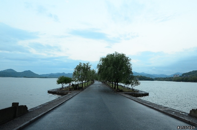 D7000 + 12-24mm F4 杭州西湖 and 杭州街景