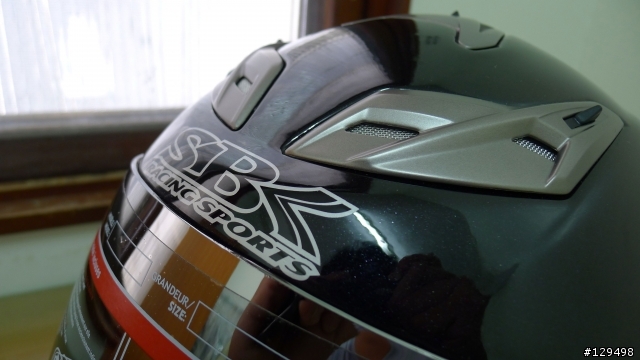 【開箱】SBK 安全帽 X8R