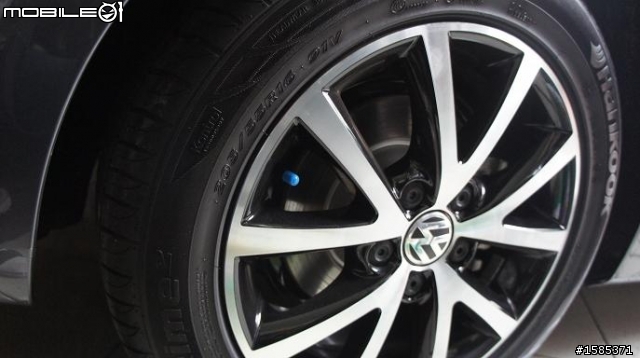 久等了!2012 New Jetta 1.4 TSI 不專業開箱文(白天版)