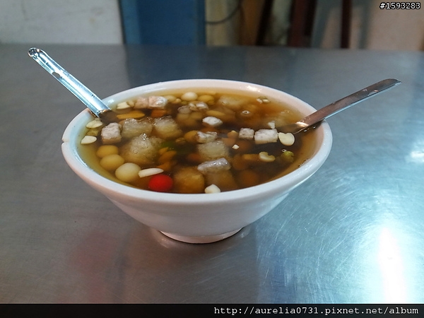 ♥美食嚐鮮♥ 新竹離城隍廟不遠的古早味北門老街甜湯 (早點四果湯)