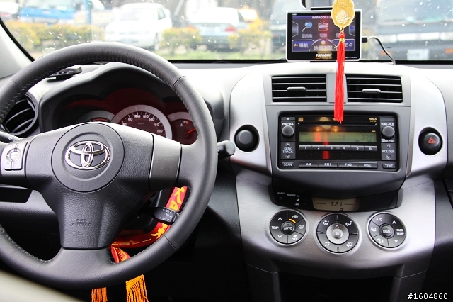【開箱文】2012 年式 Rav4 2.4E