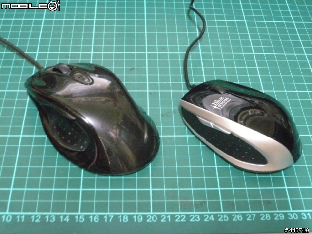 【簡易開箱】Buffalo JET 藍光LED 有線滑鼠