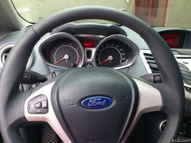 2012 Fiesta 1.6 Sport PowerShift 開箱實駕