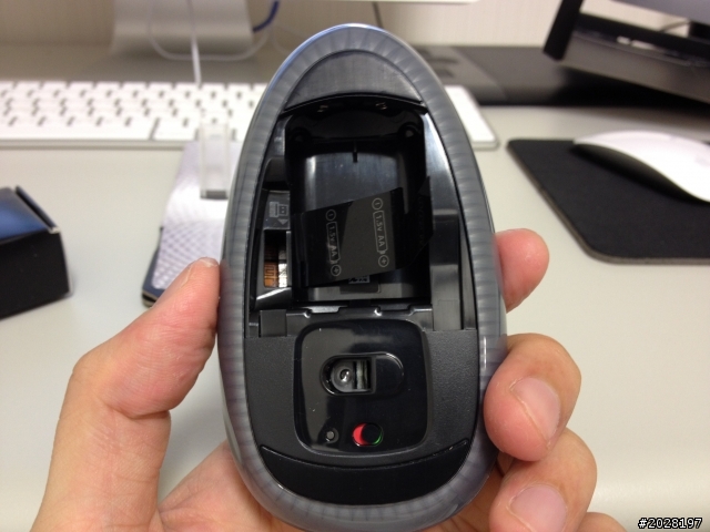 [開箱] 請撫摸我之羅技Touch Mouse M600