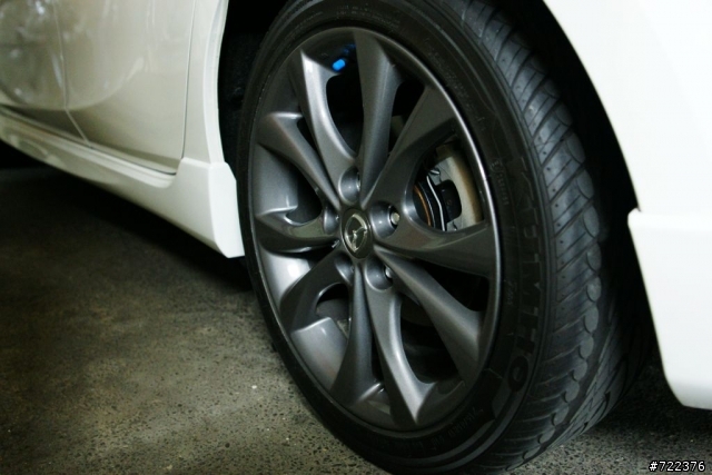 交車後純開箱 MAZDA3 行動版 圖多慎入