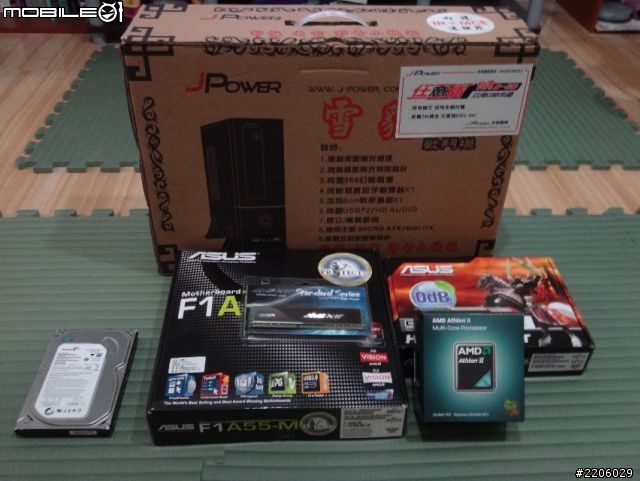 開箱 !! 不專業的自組htpc 影音播放機