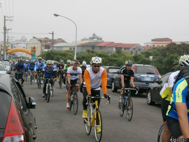 20120512  - 2012單車漫遊南瀛國家風景區系列關子嶺101KM ( 出發照..小DC隨便拍. ^_^ )