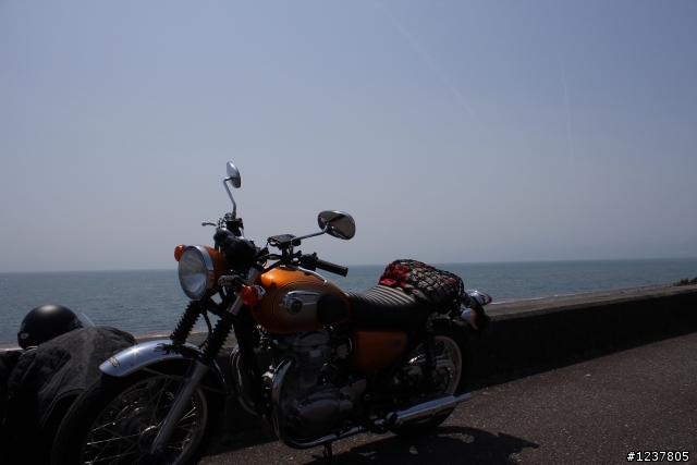 [Kawasaki W800]東京-山梨 隨意騎騎