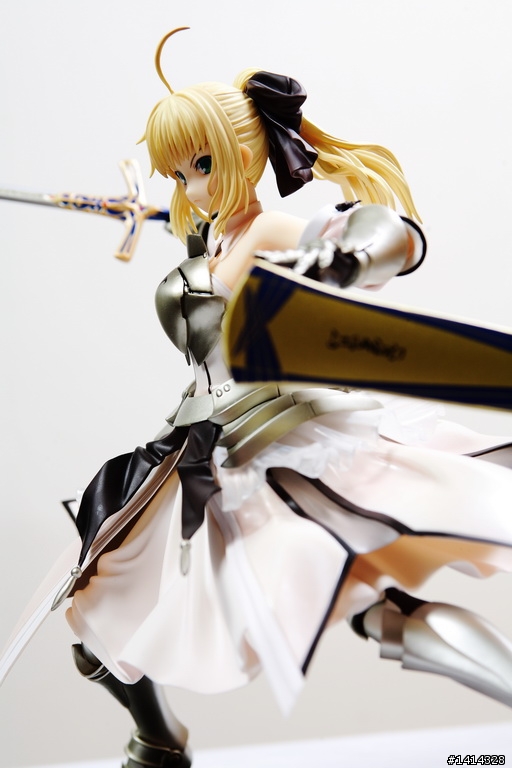 找錯地方躲雨，荷包軍就被雷打到了.......ALTER Fate Get